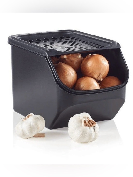 Tupperware Other - Tupperware Onion & Garlic
Smart® Container